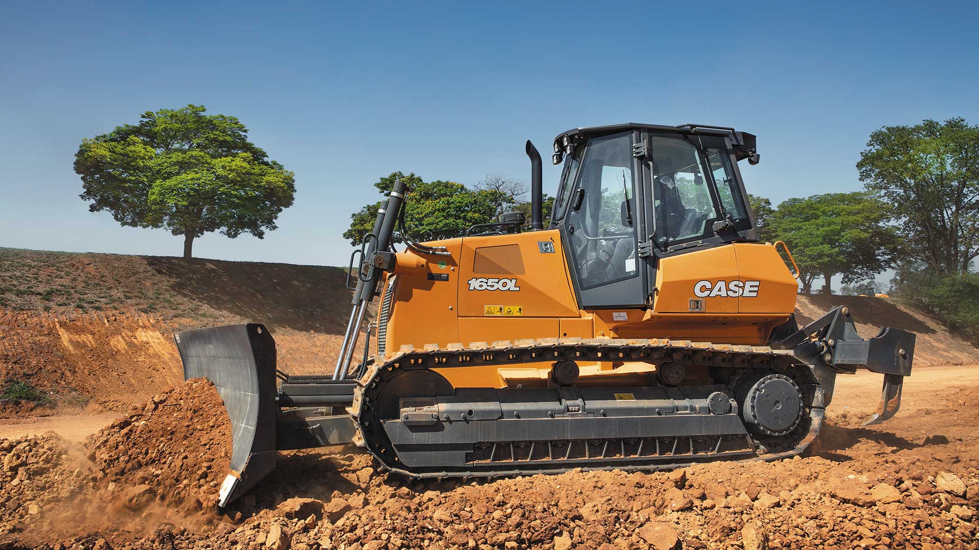 Tratores de esteira CASE CE 1650L