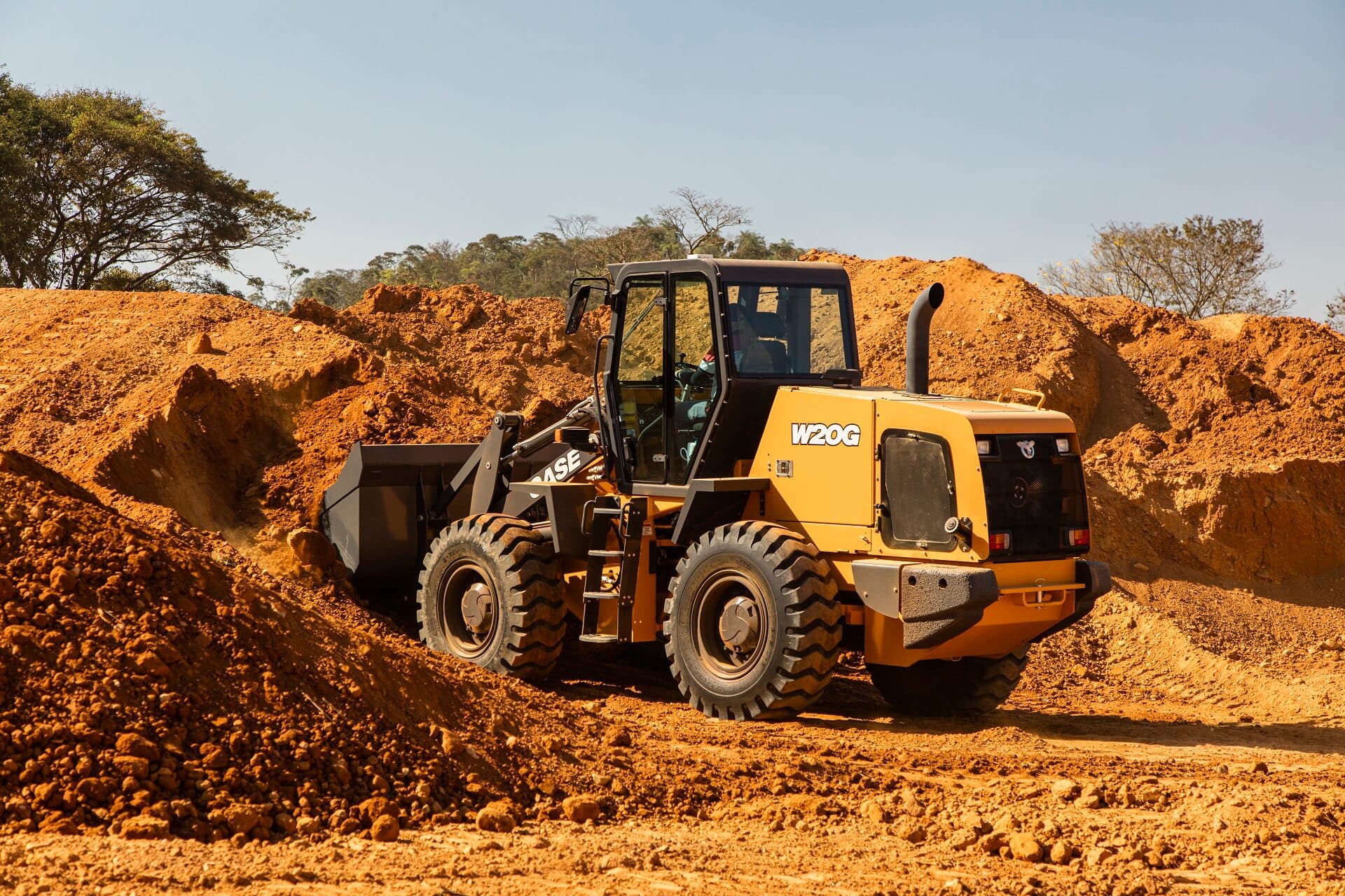 Pás-carregadeiras CASE CE W20G