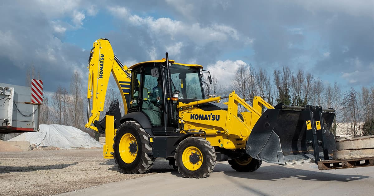 Retroescavadeiras Komatsu WB93R-8