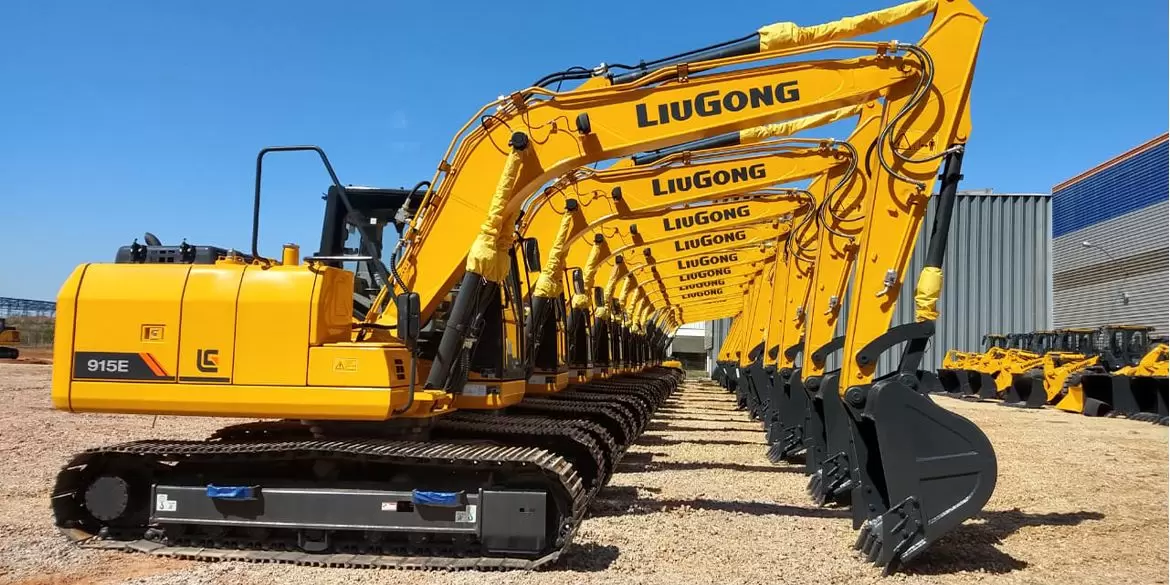 Escavadeiras LiuGong 915E