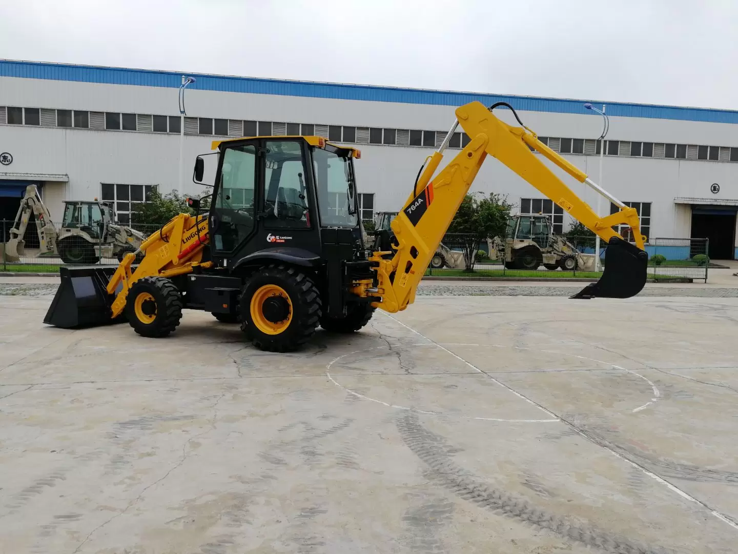 Retroescavadeiras LiuGong CLG764A