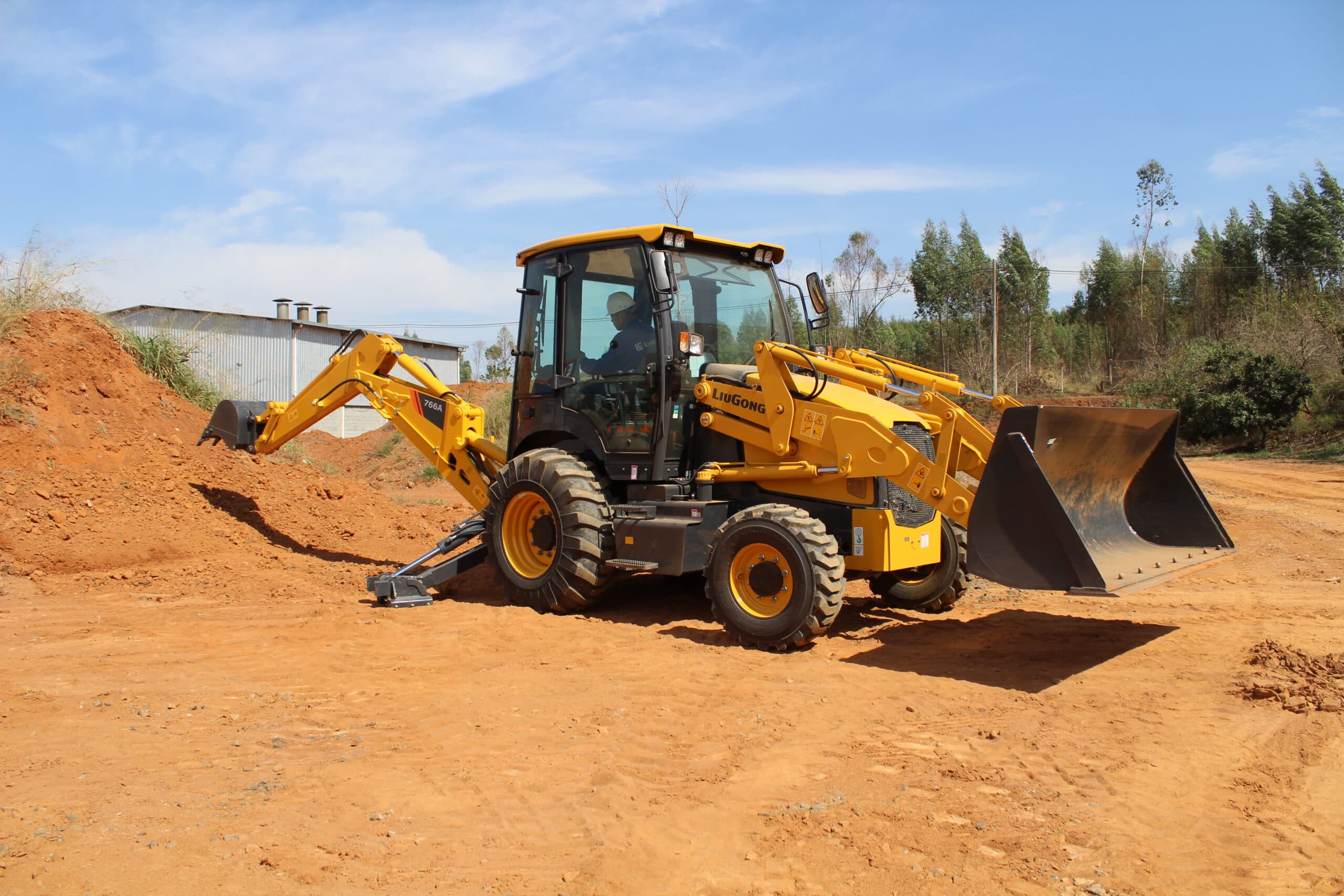 Retroescavadeiras LiuGong CLG766A