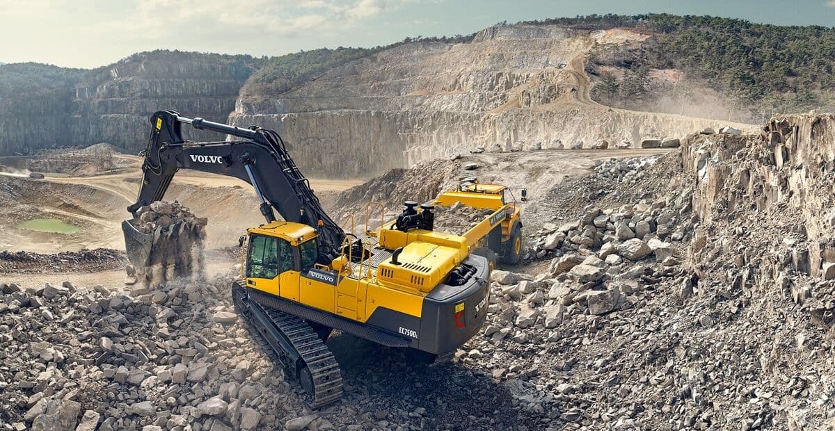 Escavadeiras Volvo CE EC750D
