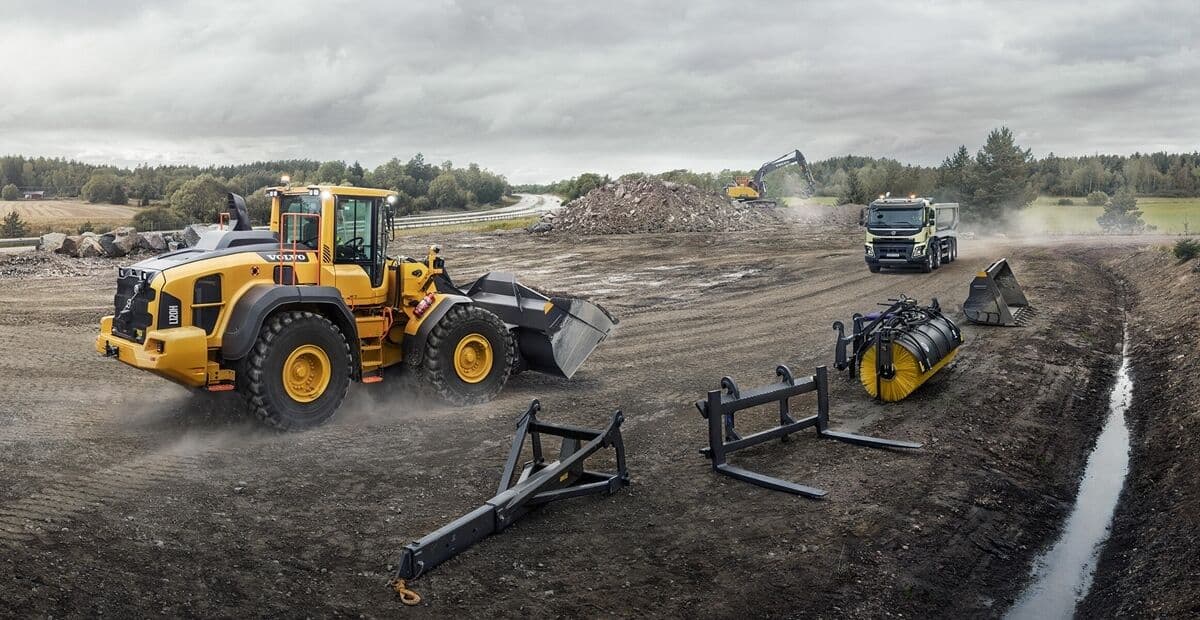Pás-carregadeiras Volvo CE L120H