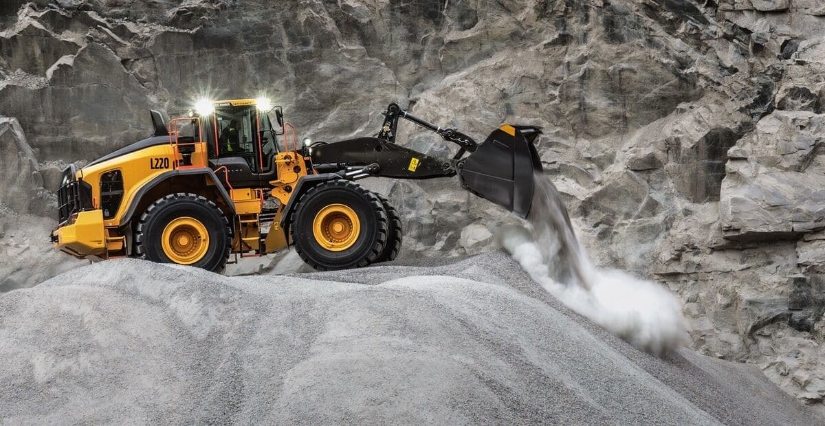 Pás-carregadeiras Volvo CE L220
